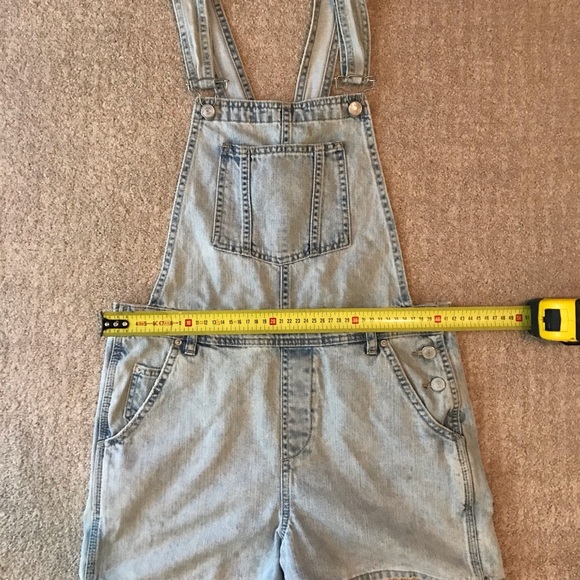 Topshop Moto light blue overall shorts size 6 - Picture 9 of 11
